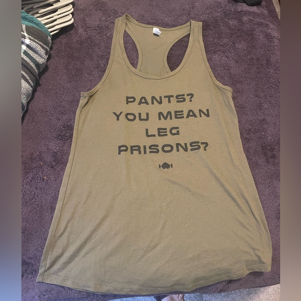 NWOT WodBottom Tank